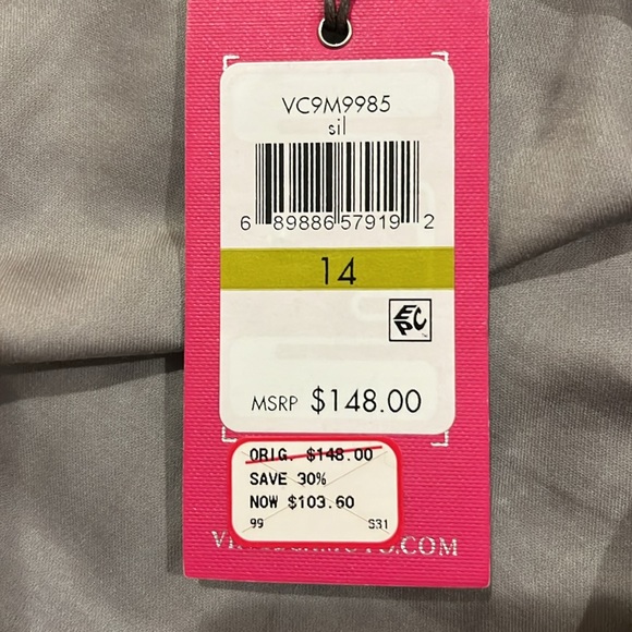 NWT Vince Camuto Silver Metallic Dress Sz 14 - Picture 9 of 9